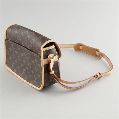 louis vuitton mini cross bag|louis vuitton cross bag men's.